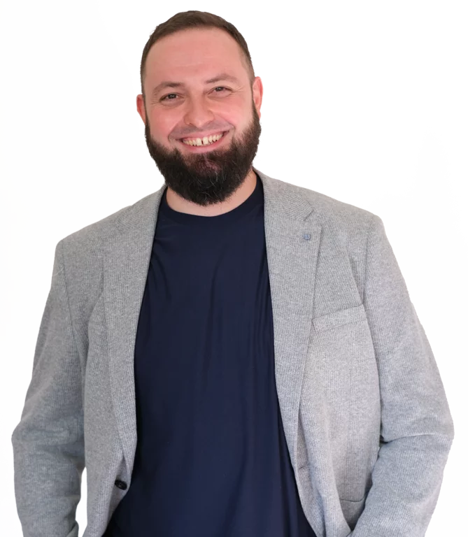 Sebastian in Sakko